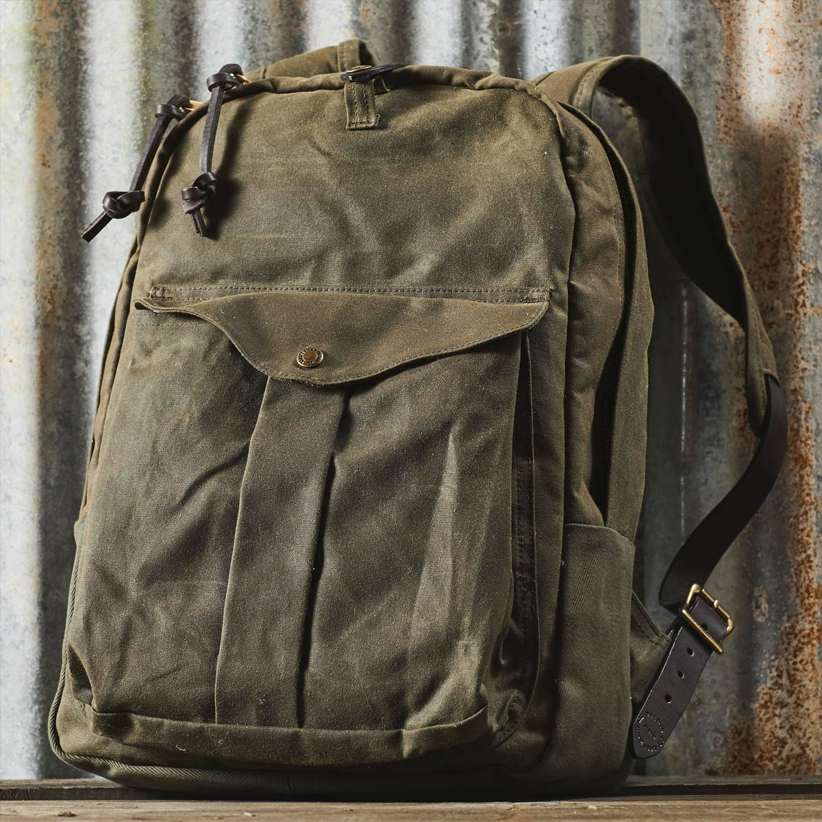 Filson Journeyman Backpack 20231638 Otter Green, waterdichte rugzak die tientallen jaren meegaat, in elk klimaat