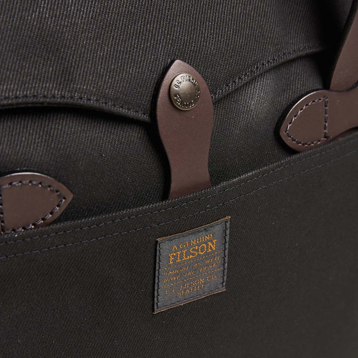 Filson Original Briefcase Black, detail front