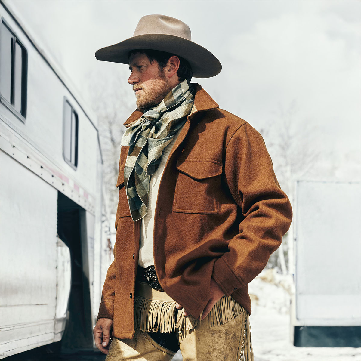 Filson Mackinaw Wool Jac-Shirt Chessie Tan, gemaakt van 100% virgin Mackinaw Wool voor comfort, natuurlijke waterafstoting en isolerende warmte onder alle weersomstandigheden Filson Mackinaw Wool Jac-Shirt Chessie Tan, gemaakt van 100% virgin Mackinaw Wool voor comfort, natuurlijke waterafstoting en isolerende warmte onder alle weersomstandigheden