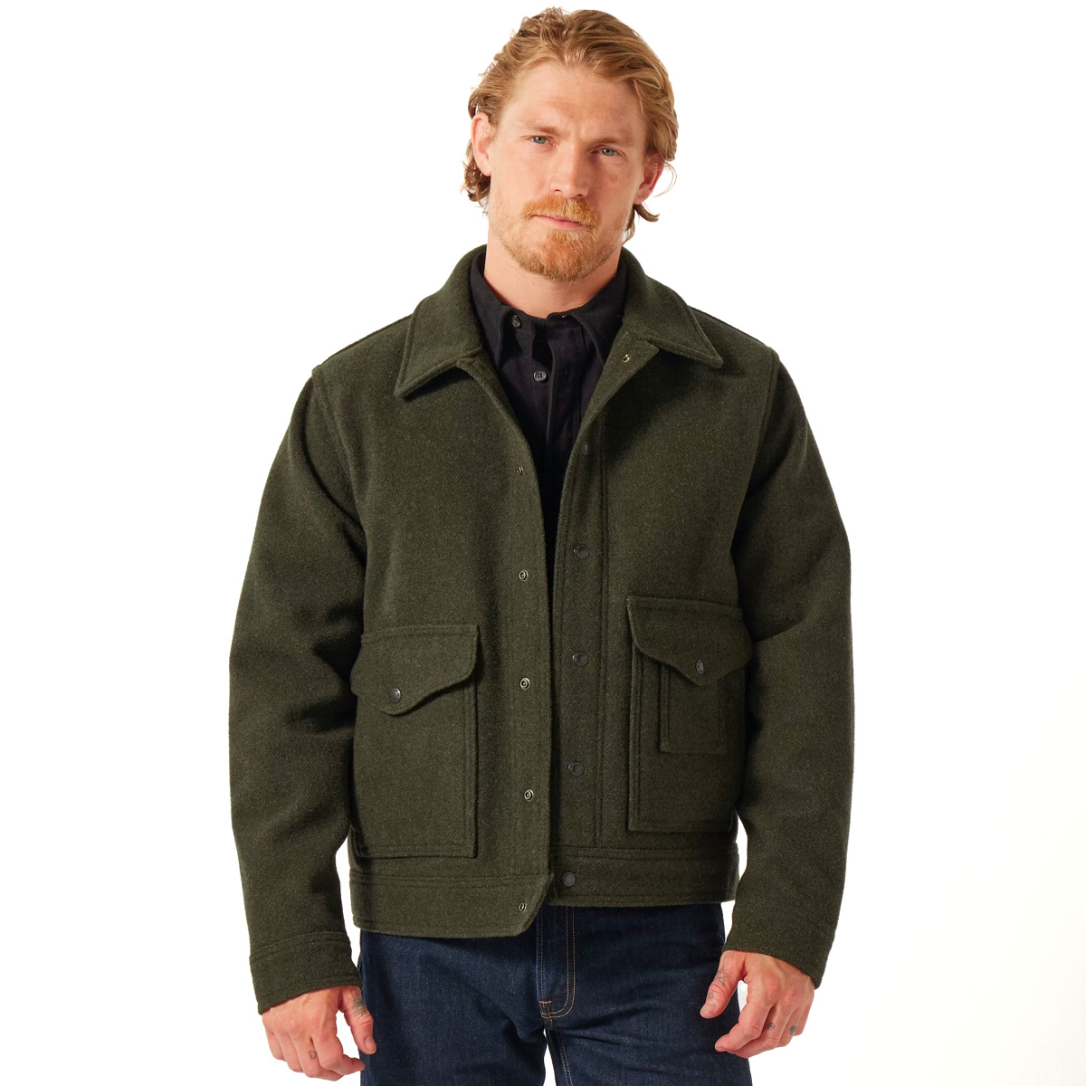 Filson Mackinaw Wool Work Forest Green, deze klassieke jas is een echt gereedschap voor elk buitenmens