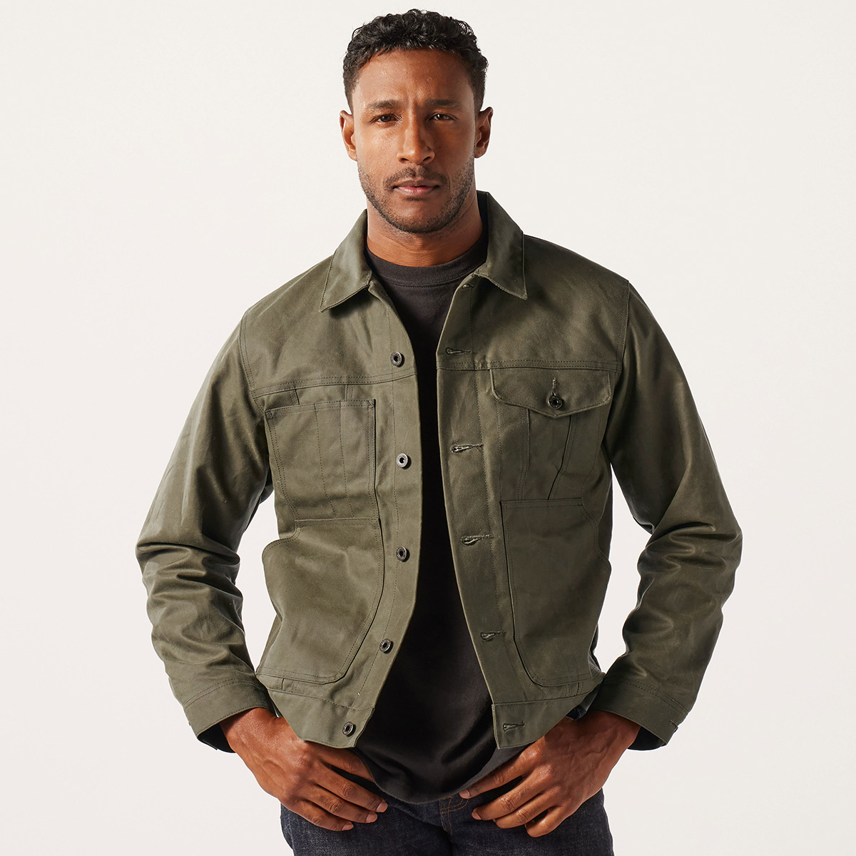 Filson Tin Cloth Short Lined Cruiser Jacket Military Green, het ideale werk-jack voor koud, nat weer