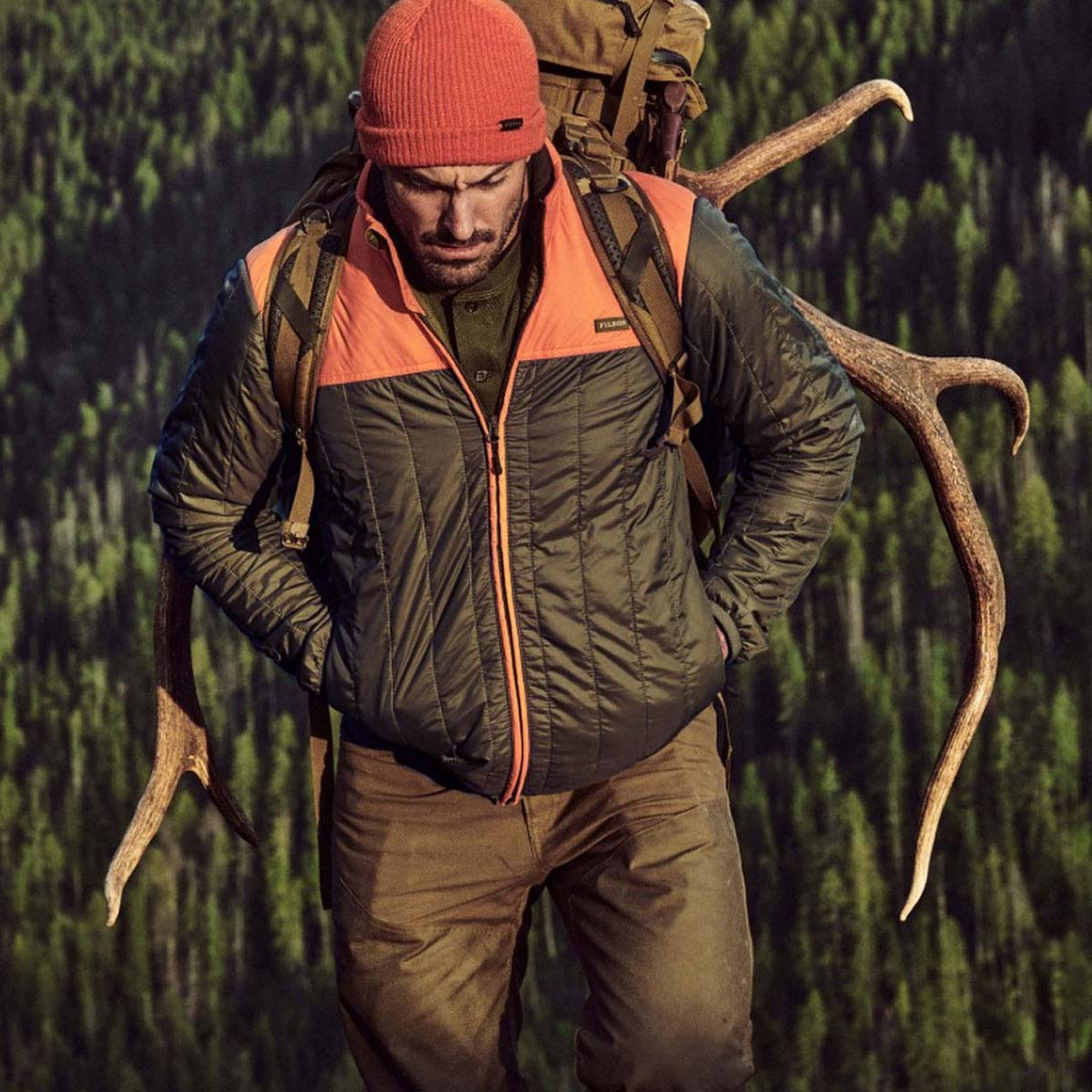 Filson Ultralight Jacket Dark Forest/Bourbon, Ultralight PrimaLoft® Gold 60g jas met uitzonderlijke warmte-gewichtsverhouding
