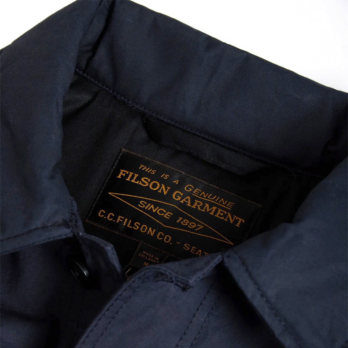 Filson Waxed Ranger Cruiser Navy, gemaakt van premium in het VK geproduceerd gewaxte katoen