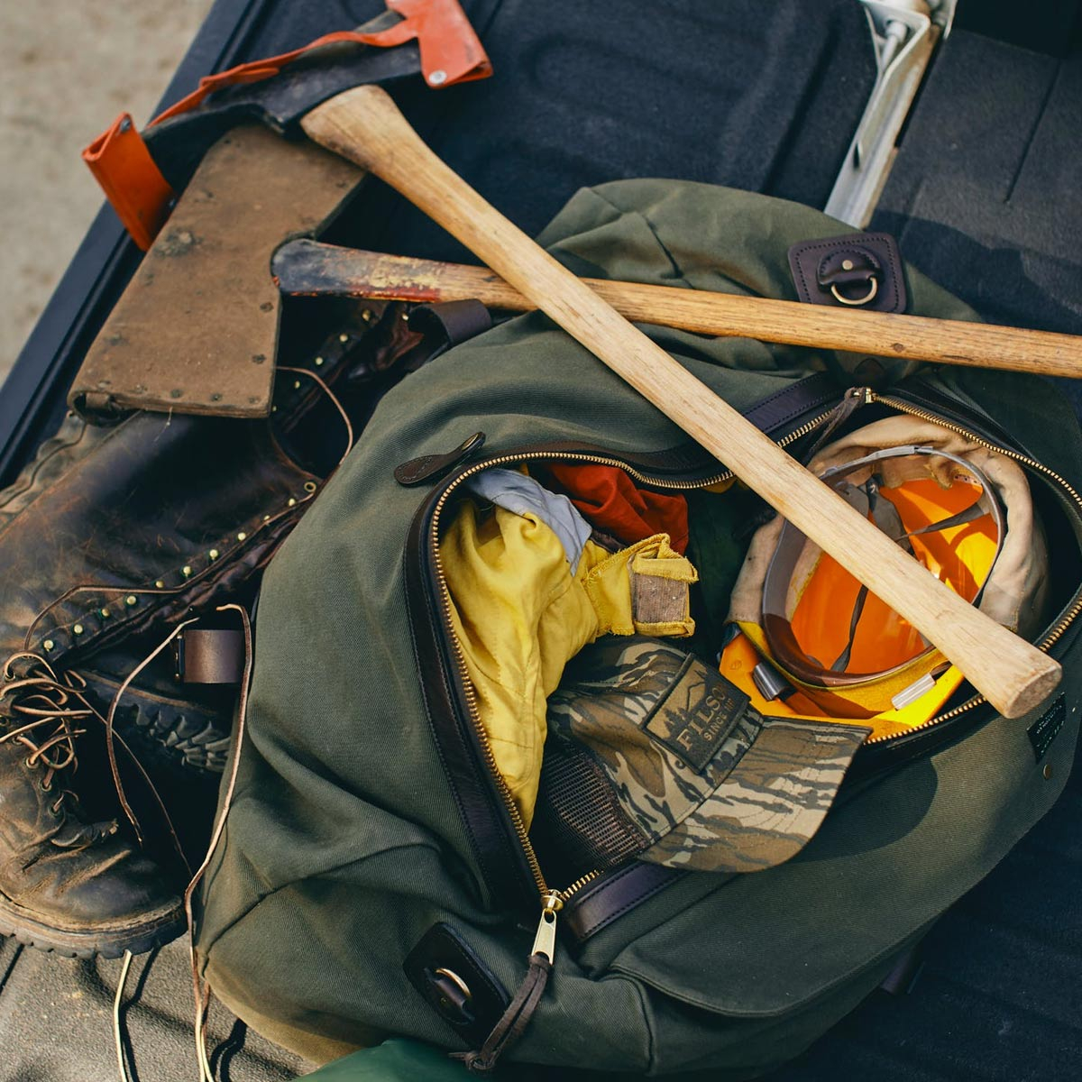 Filson Duffle Medium Otter Green, stoere duffel die voldoet aan de maximale handbagage afmetingen