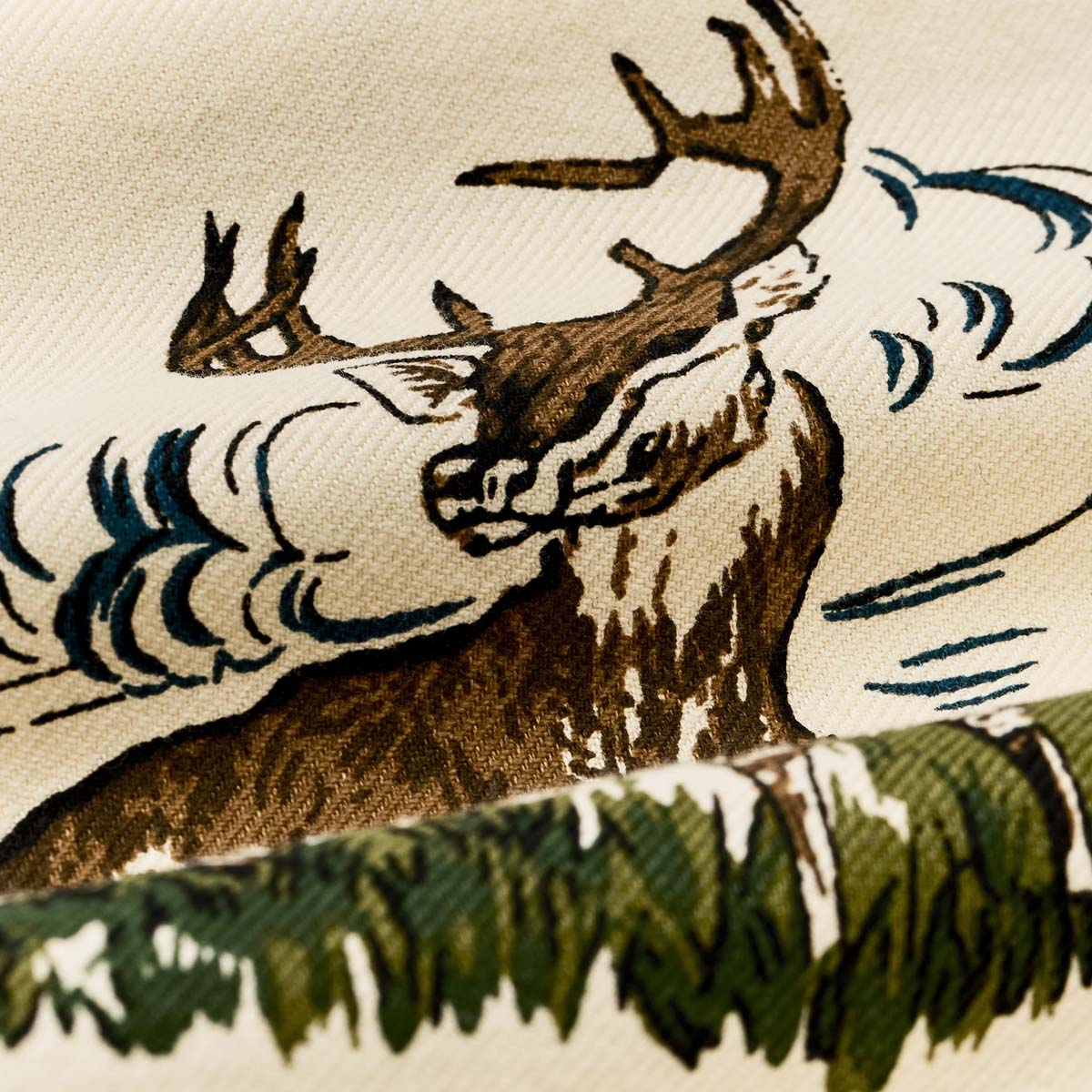 Filson Short Sleeve Lightweight Alaskan Guide Shirt White/Deer, gemaakt van 4.7-oz. zachte katoenen twill