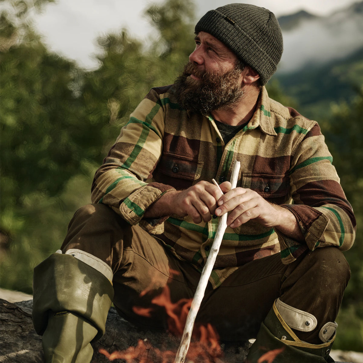 Filson Vintage Flannel Work Shirt Tan Green Coffee, warm katoenen overhemd met knoopsluiting en een zachte geborstelde twill binnenkant