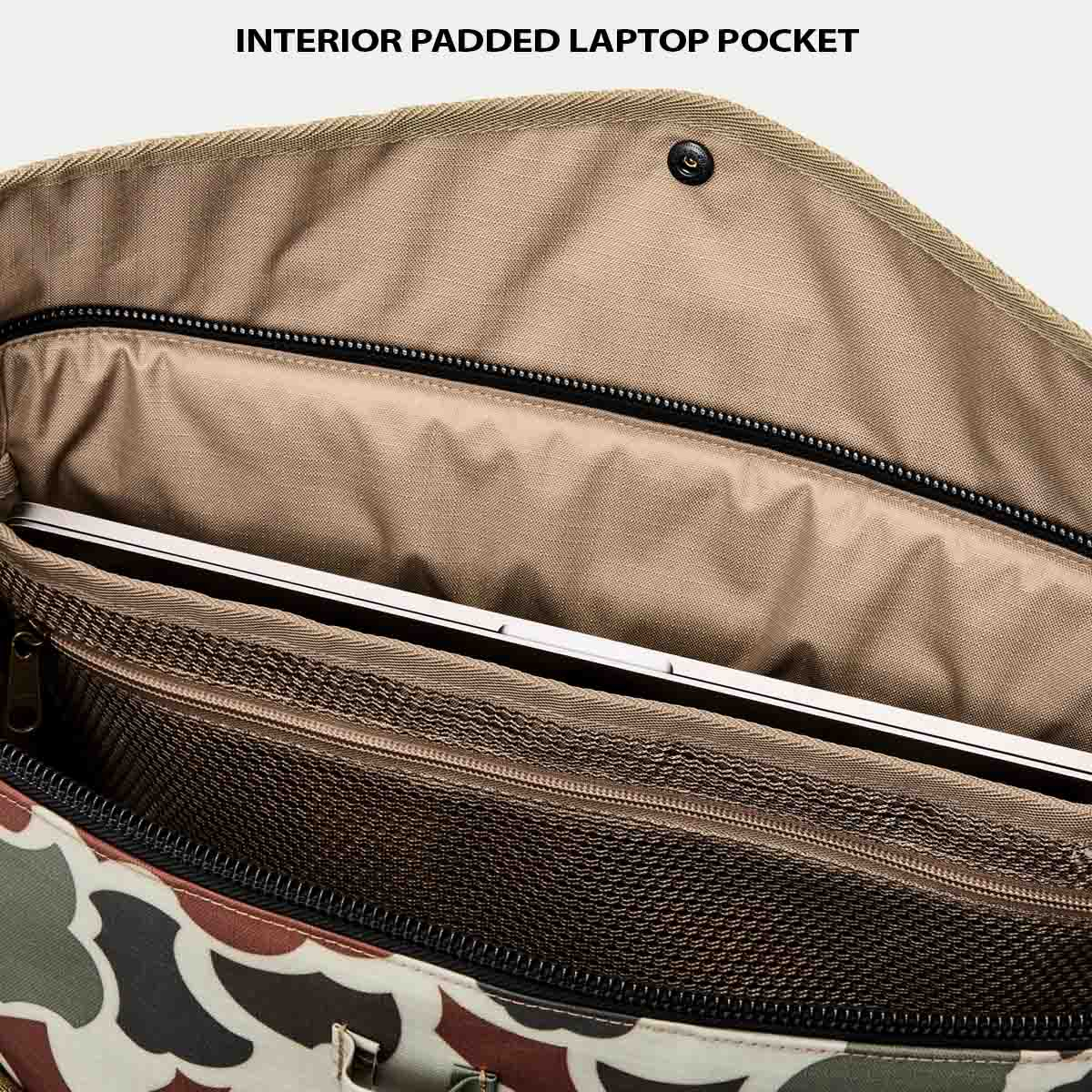 Filson All-Weather Tote Bag Shrub Camo/Canteen/Covert, eigenschappen uitgelegd laptopvak
