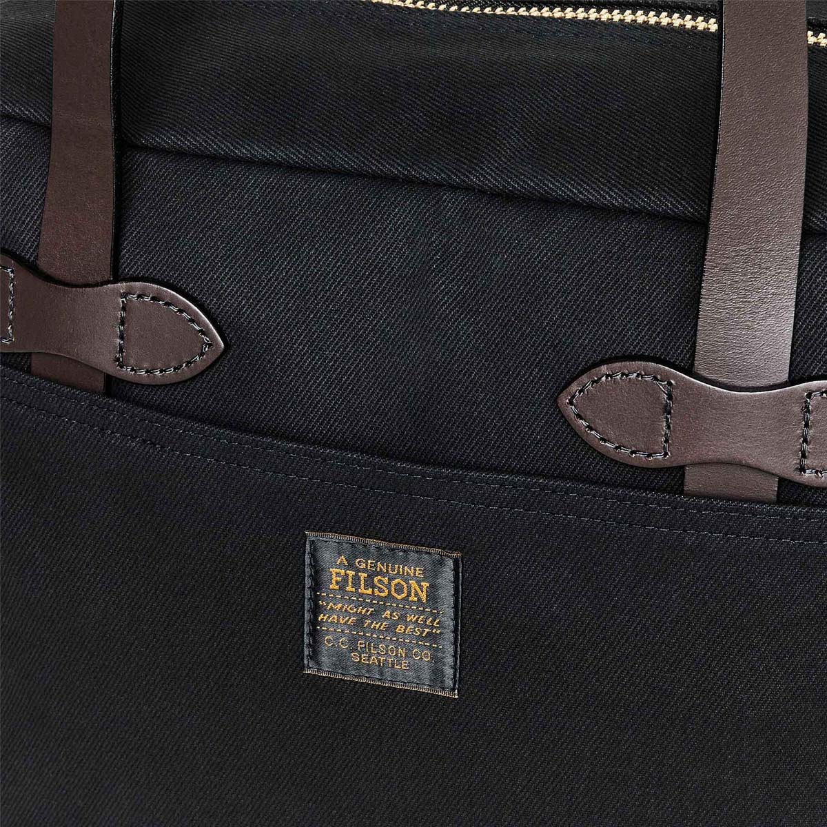 Filson Rugged Twill Tote Bag With Zipper Black, gemaakt voor mannen en vrouwen die van gemak, stijl en kwaliteit houden