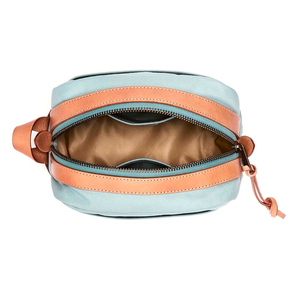 Filson Travel Kit Lake Green, stijlvolle travel-kit voor iedere trip die jij gaat maken