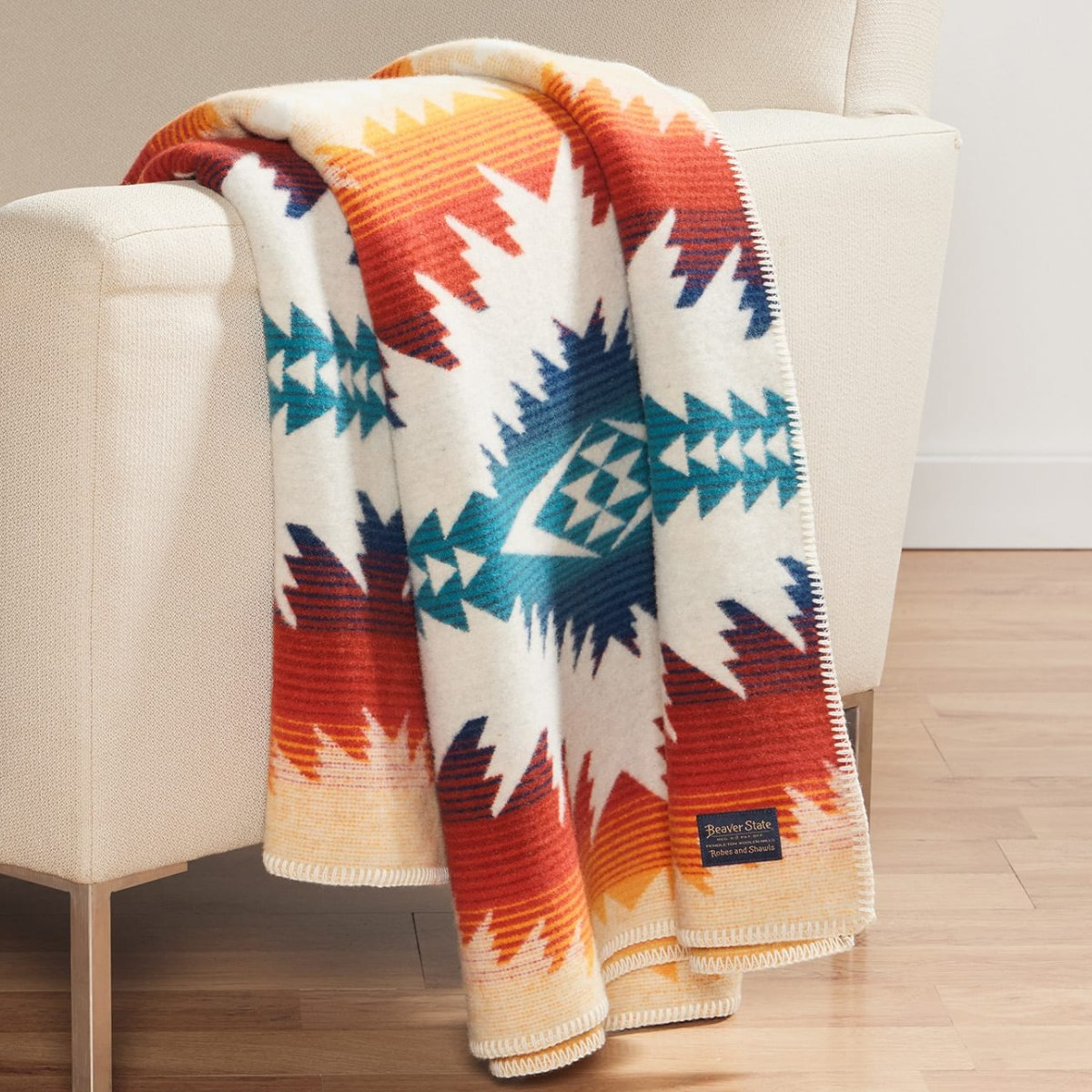 Pendleton Jacquard Napped Blanket Robe &ndash; Sunset Pass, Perfecte deken voor frisse avonden