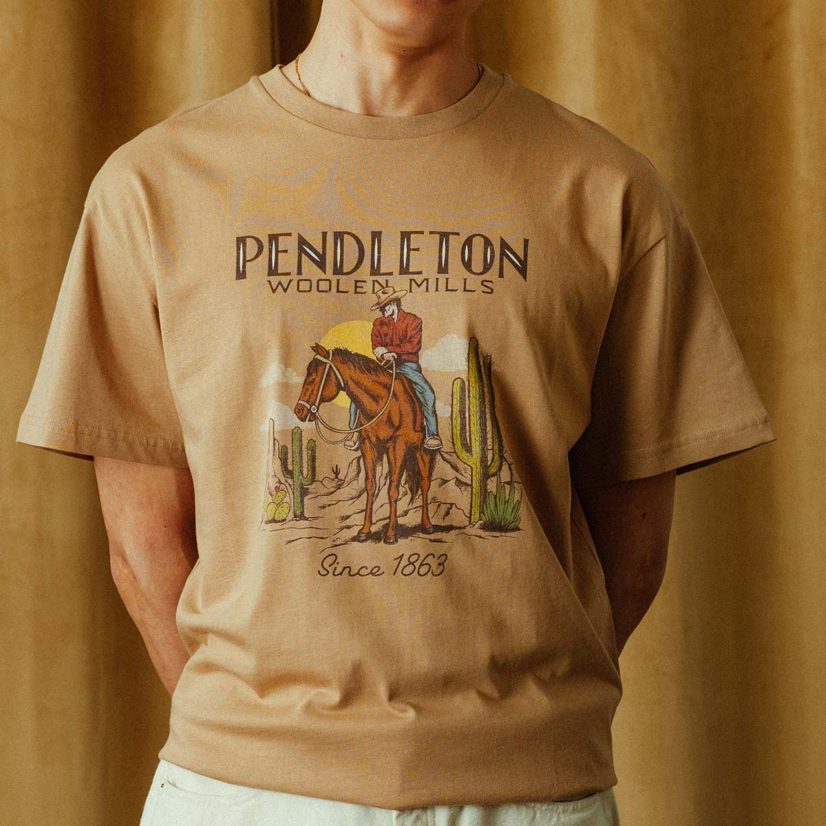 Pendleton Cowboy T-Shirt Mojave, bestel bij BeauBags, Officiële Internationale Pendleton Dealer Pendleton Cowboy T-Shirt Mojave, bestel bij BeauBags, Officiële Internationale Pendleton Dealer