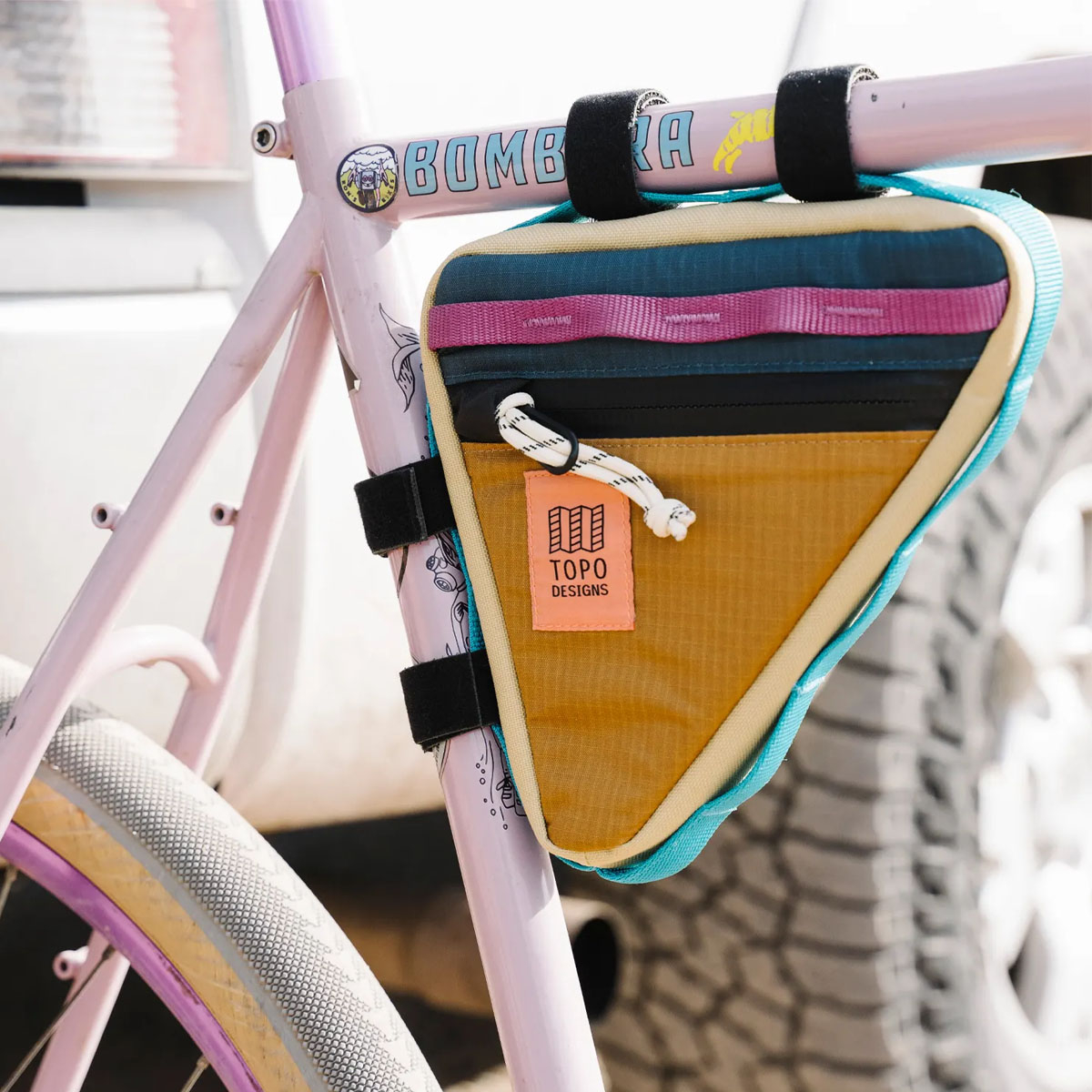 Topo Designs Bike Bag, berg alles op, van gereedschap en binnenbanden tot een extra laag of essentiële snacks.