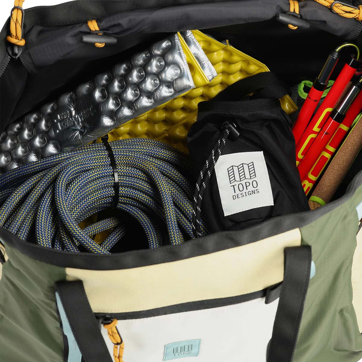 Topo Designs Mountain Gear Bag, Pak al je spullen bij elkaar, gooi ze in je Gear Bag en ga!