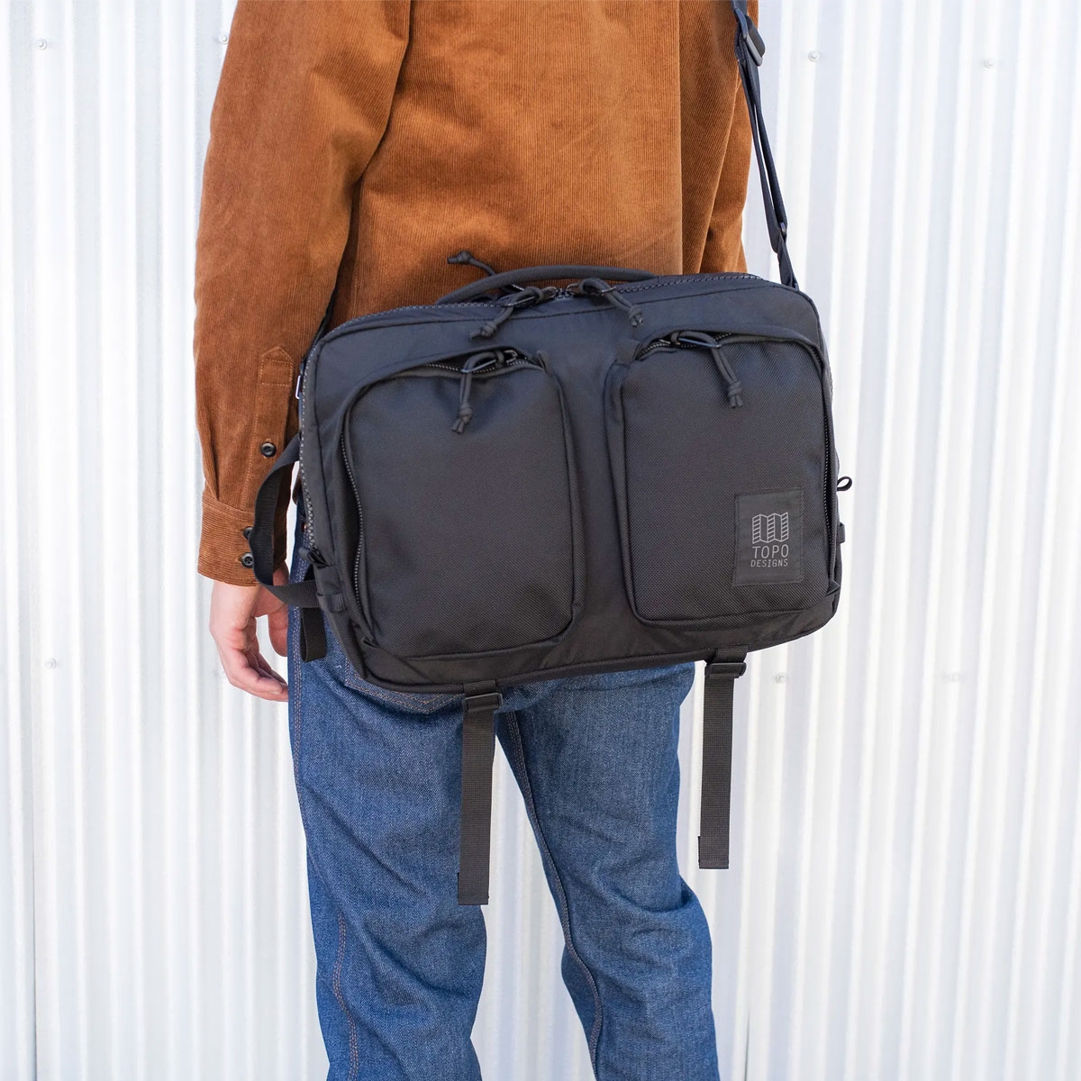 Topo Designs Global Briefcase Ballistic Black, de perfecte tas om elke dag mee te nemen