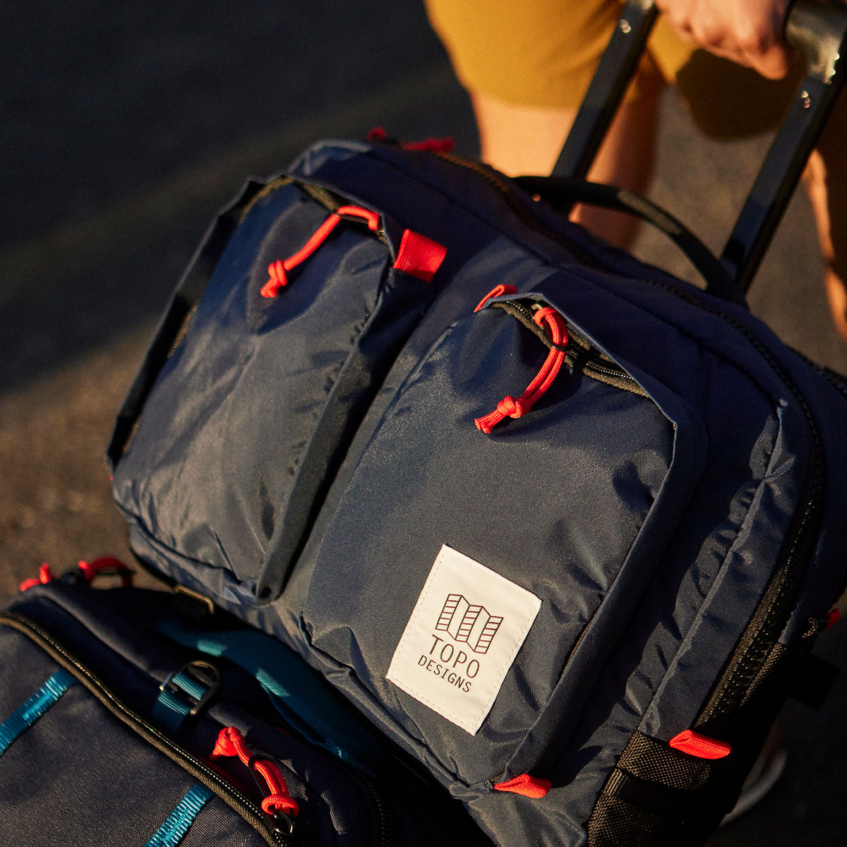 Topo Designs Global Briefcase Navy, de perfecte tas om elke dag mee te nemen