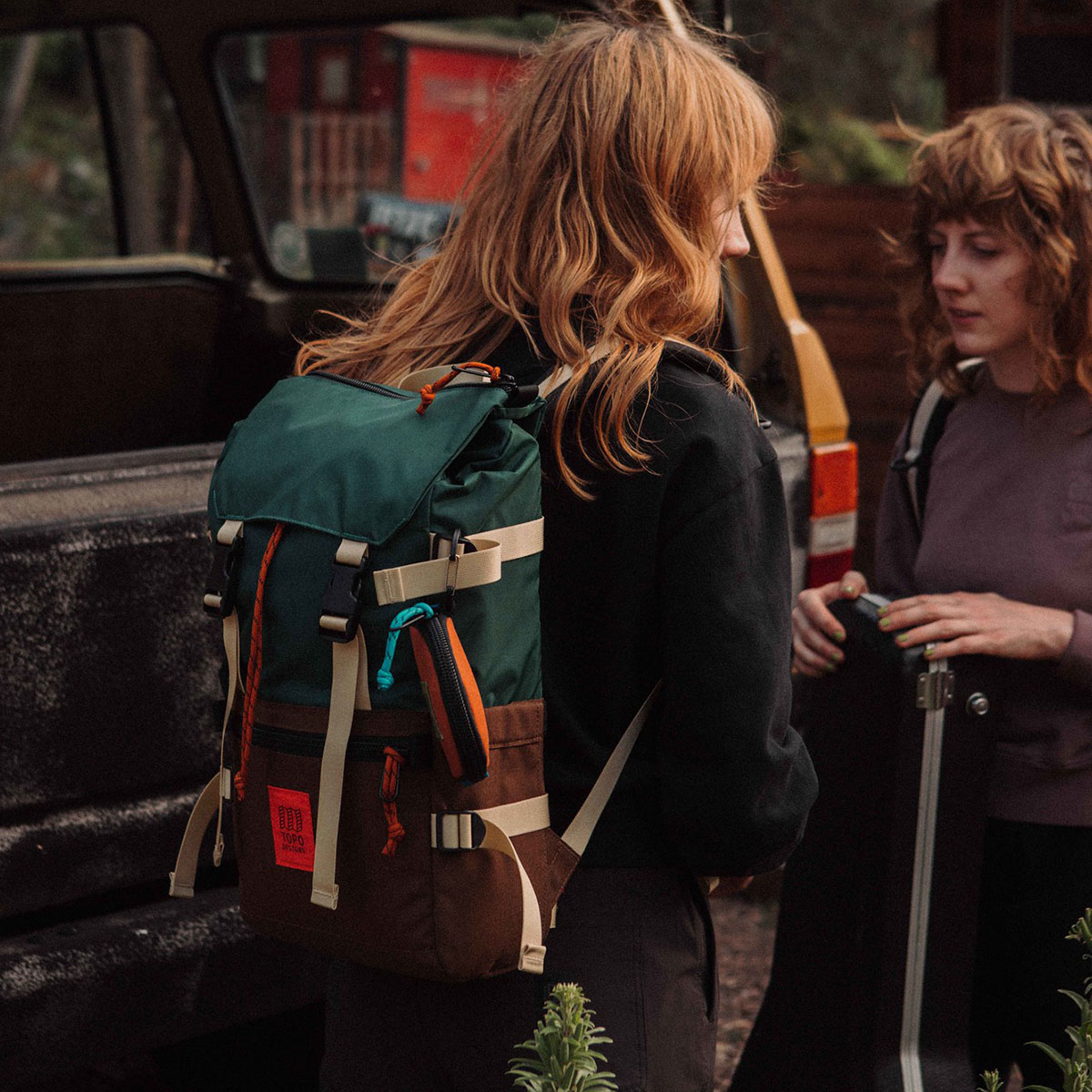 Topo Designs Rover Pack gedragen op de rug