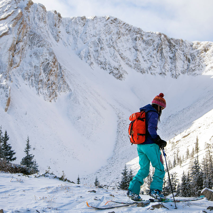 Topo Designs Klettersack Orange lifestyle